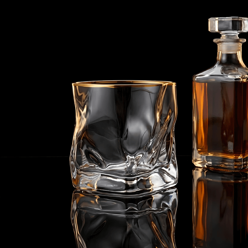 Hoshi Gold Japanese crystal whisky glass – detail view 3