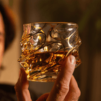 Arashi Gold Japanese crystal whisky glass – detail view 10