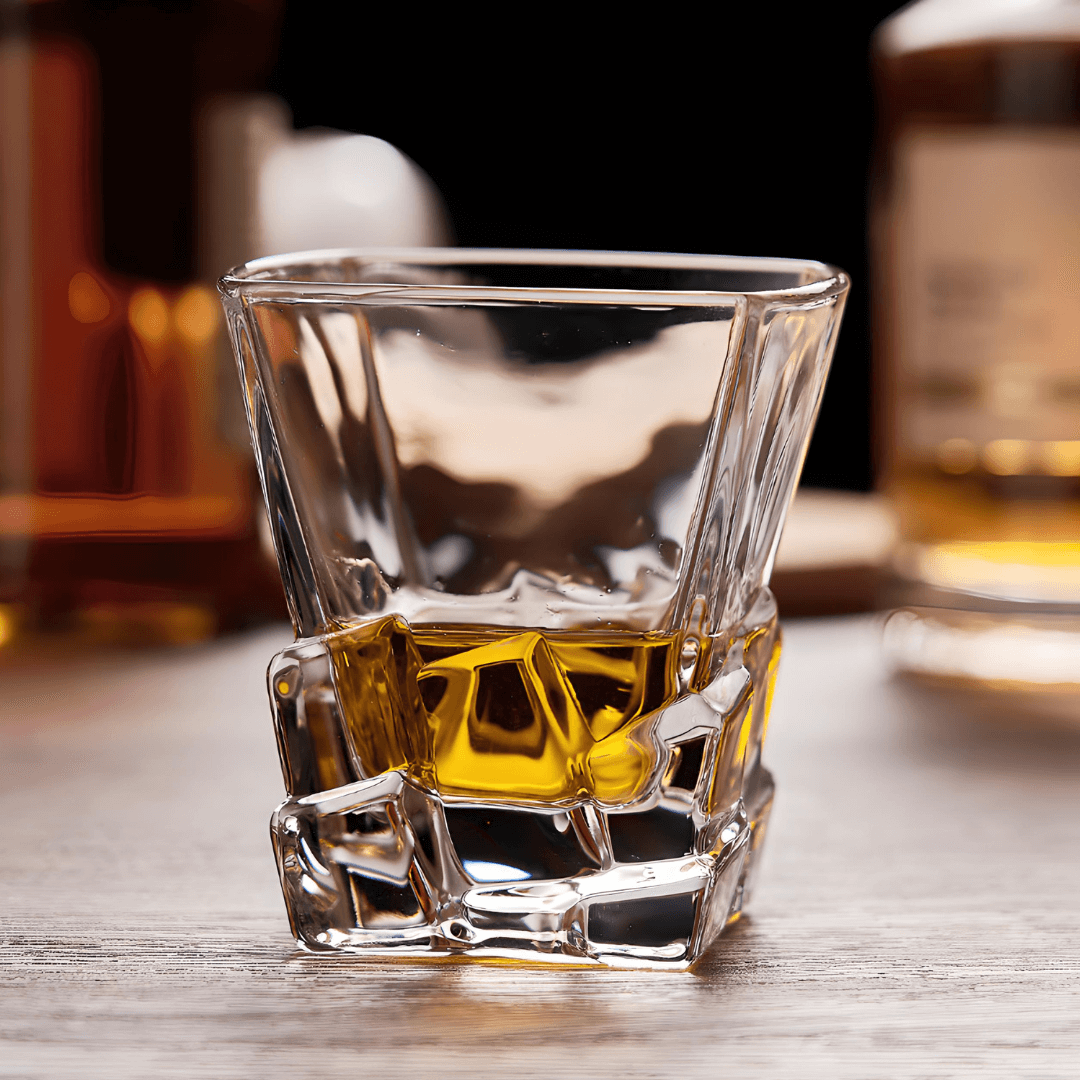 Iwa Japanese crystal whisky glass – detail view 8