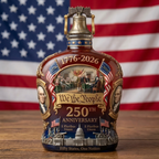 250th Anniversary whisky decanter and glass set – detail view 2
